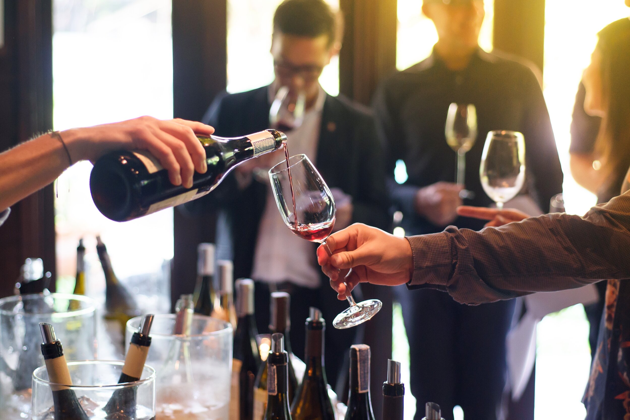Limo Bus Wine Tour for Corporate and Private Events