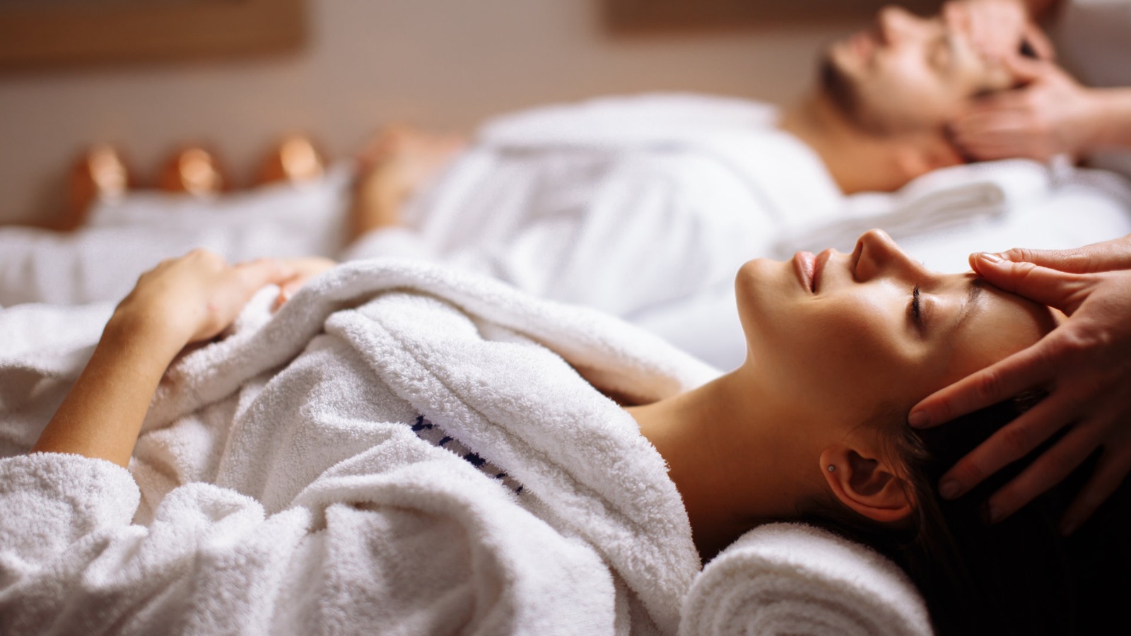 Hot Stone Massage Schulungen Paderborn für moderne Spa- und Wellnesskonzepte
