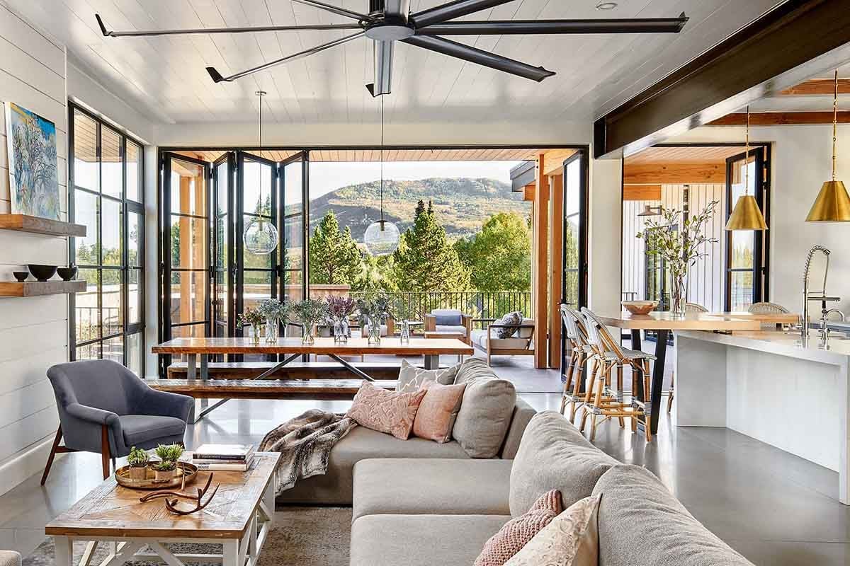 Seamless Living Through Balanced Light and Design