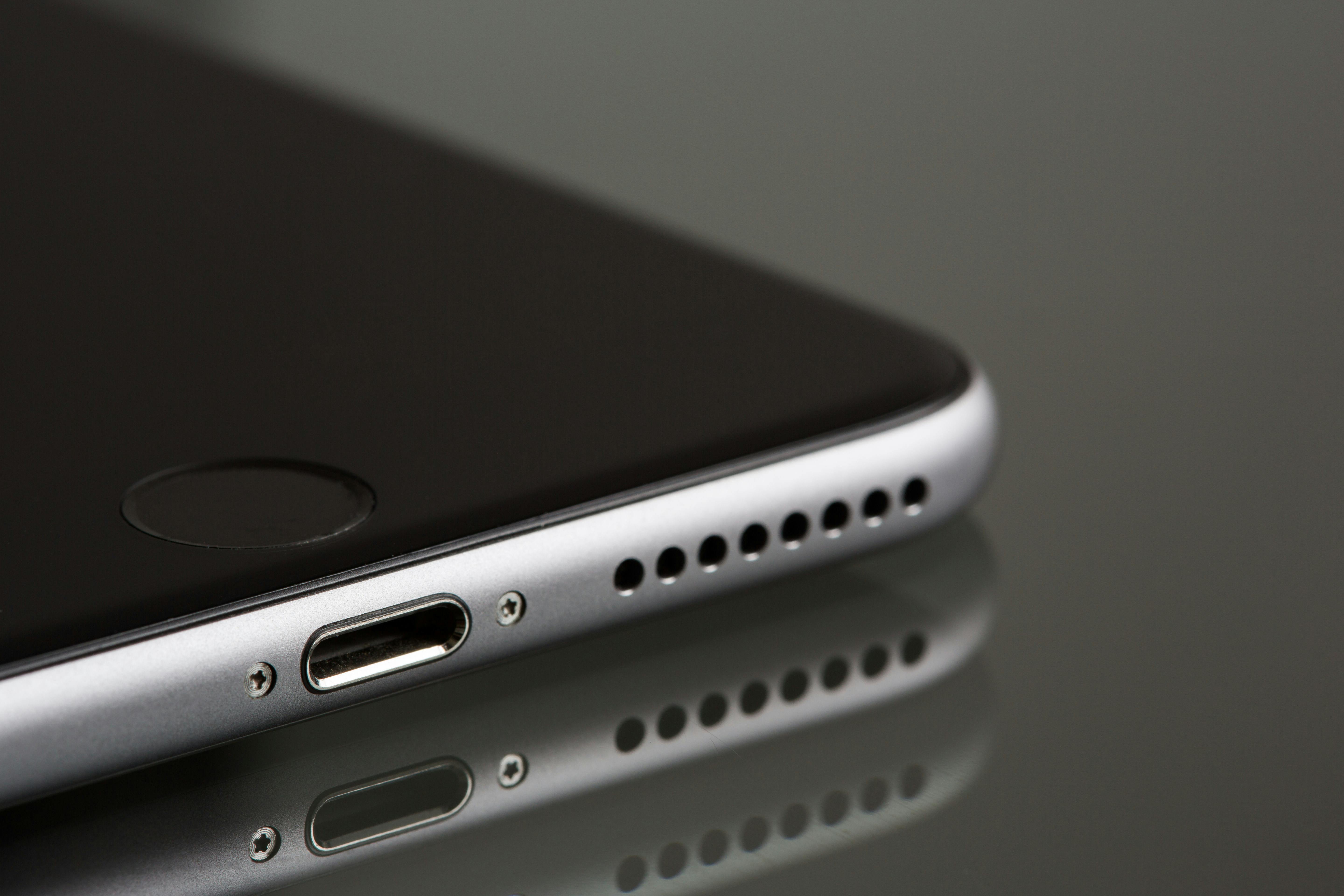 Sell Your Old Phone for Maximum Cash Value Today